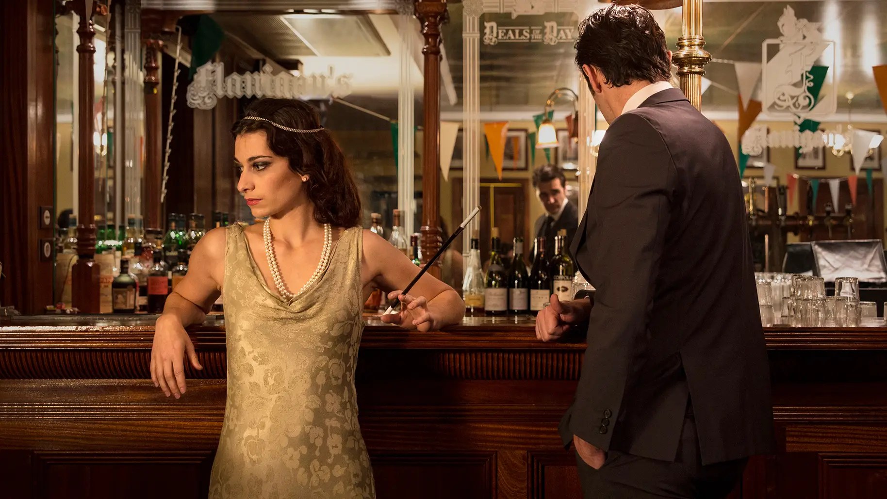 Photographe graphiste Lyon, portrait, mode, culinaire, produit
