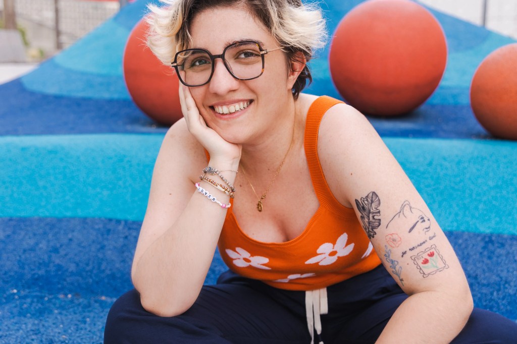 Photographe portrait professionnel Lyon, shooting extérieur, studio