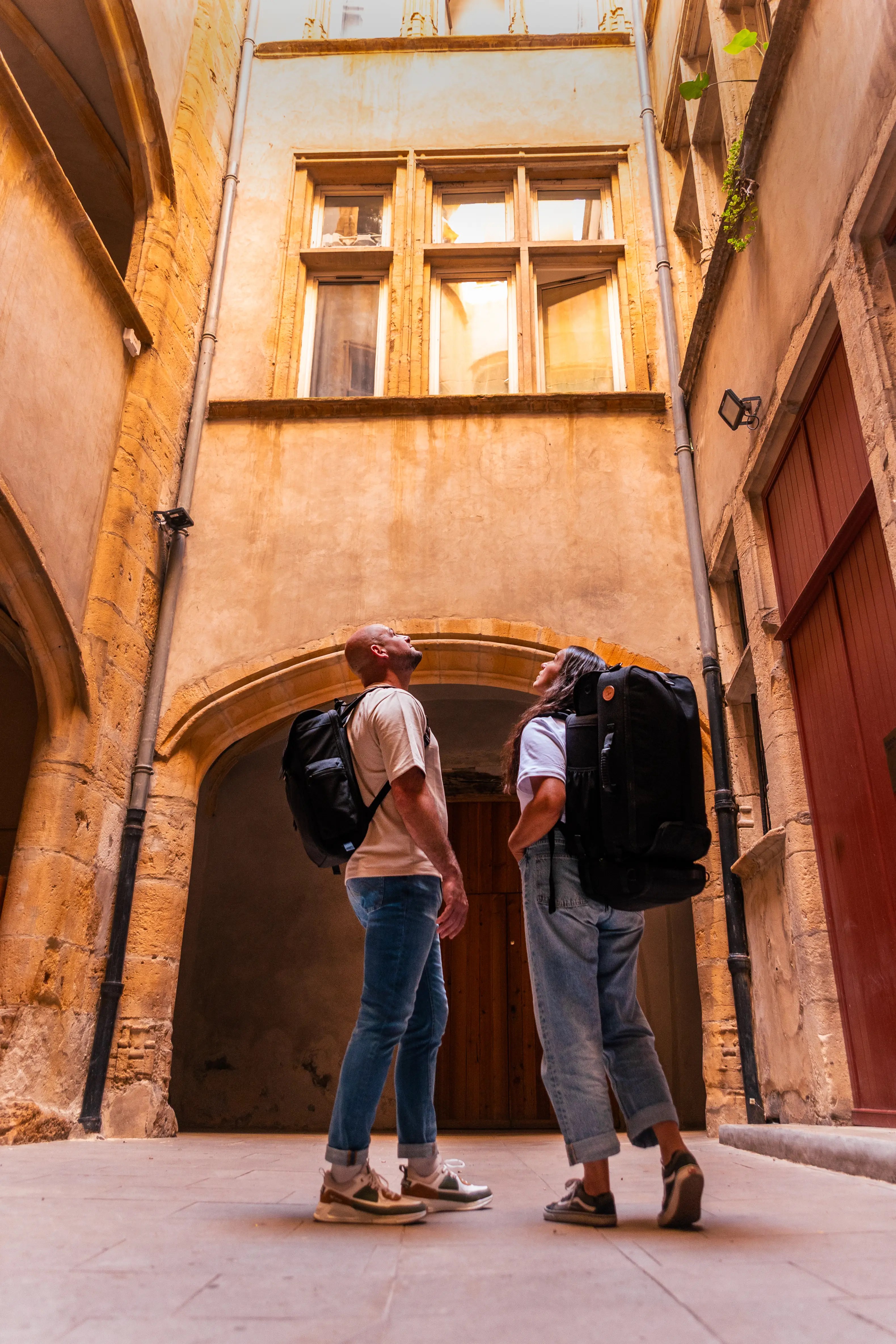Photographe mode Lyon, shooting prêt-à-porter, collection marque, édito